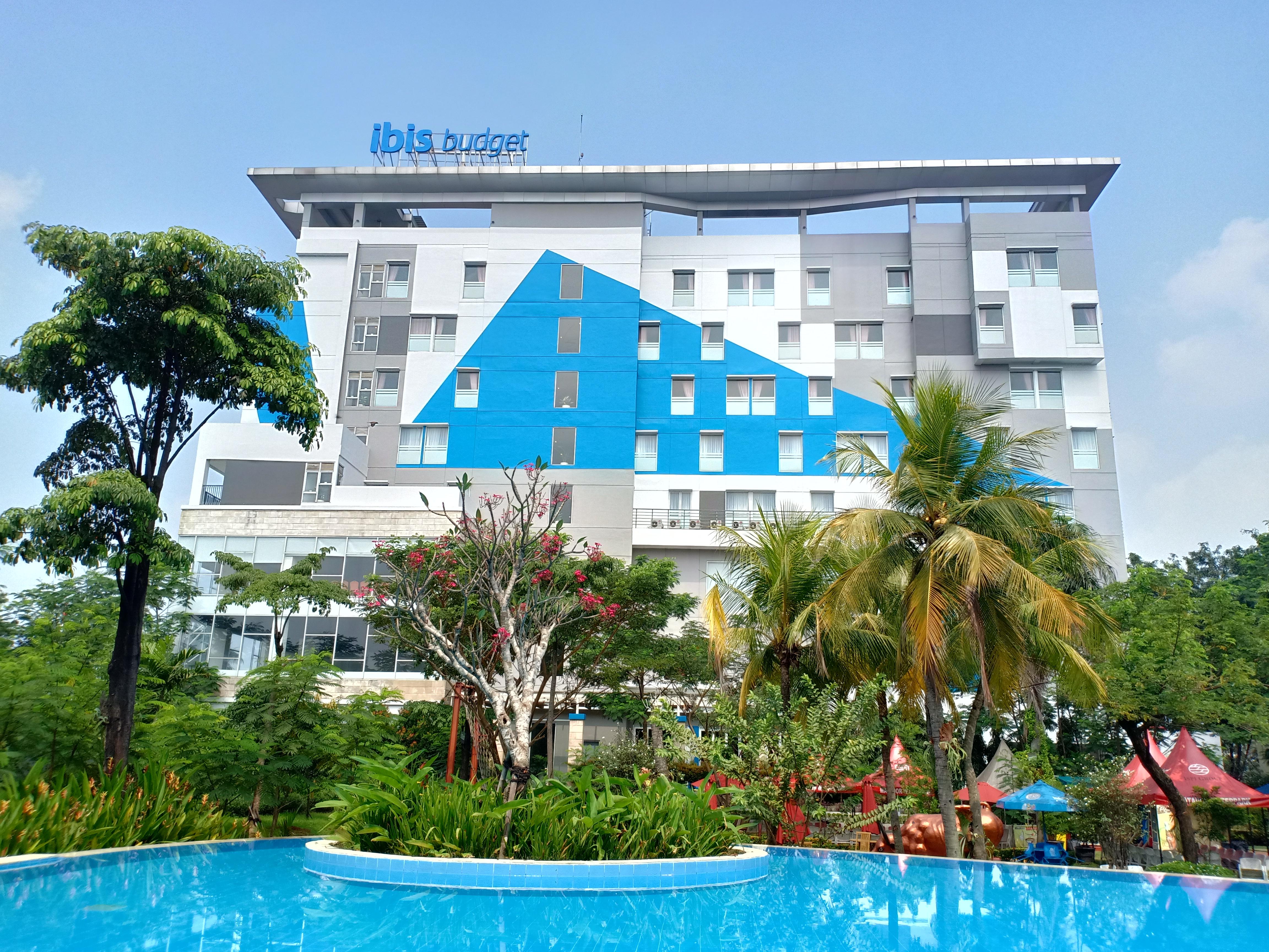 Ibis Budget Cikarang Festival Bekasi Exterior photo