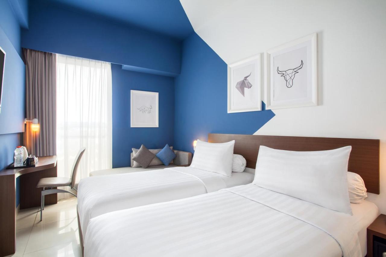 Ibis Budget Cikarang Festival Bekasi Exterior photo